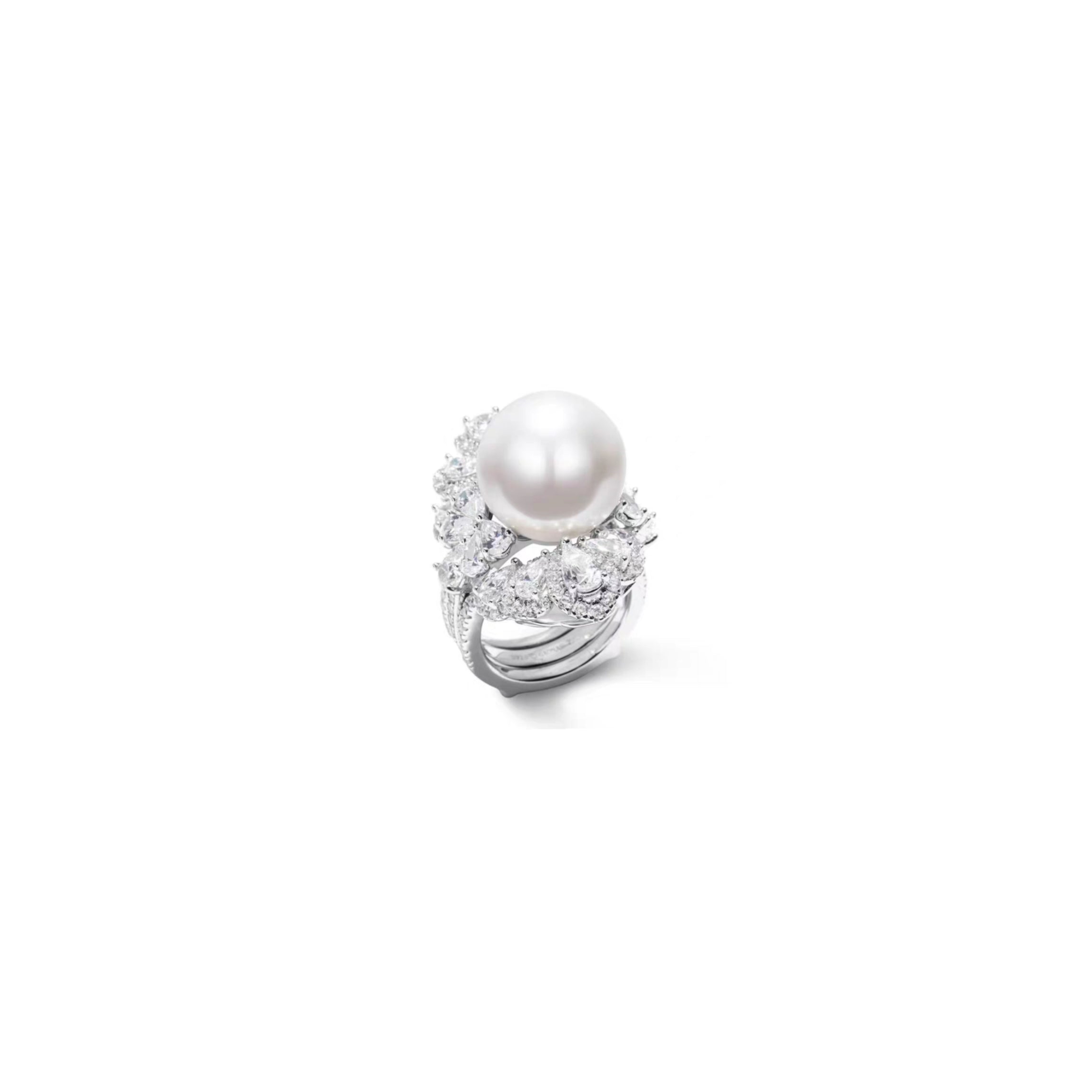 "Lustrous Pearl Embrace" Versatile Open Ring